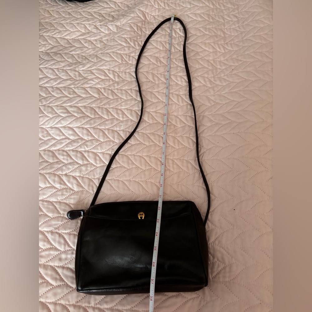 Etienne Aigner Vintage Genuine leather Timeless Dark Brown Crossbody Bag - Picture 5 of 8
